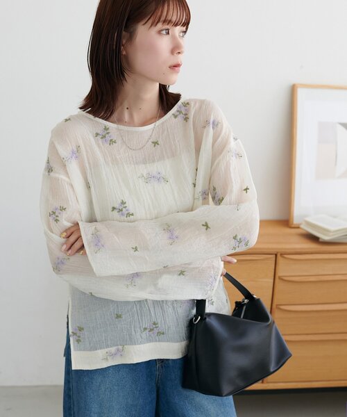 DISCOAT（ディスコート）の「【WEB限定】花柄刺繍シアーブラウス（シャツ/ブラウス・レディース・オフホワイト/ブラック/アイボリー・FREE）」の18枚目の写真