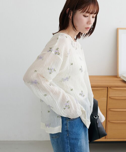 DISCOAT（ディスコート）の「【WEB限定】花柄刺繍シアーブラウス（シャツ/ブラウス・レディース・オフホワイト/ブラック/アイボリー・FREE）」の21枚目の写真