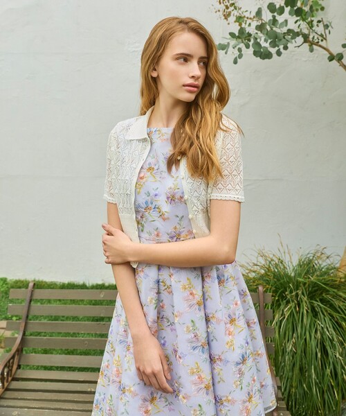 TOCCA（トッカ）の「SPIDER LACE KNIT レースニットカーディガン（カーディガン/ボレロ・レディース・アイボリー系/ブラック系・SMALL/MEDIUM）」の10枚目の写真