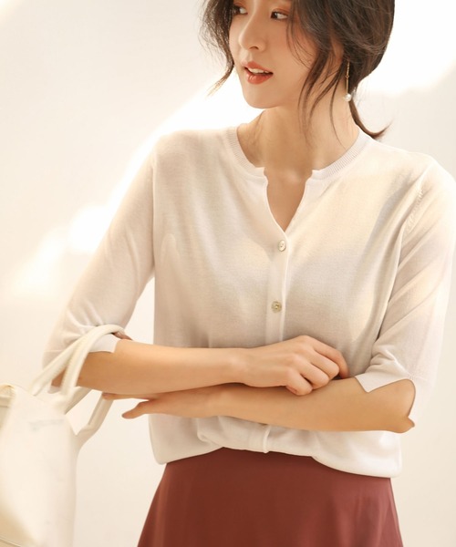 DRESS PLUS（ドレスプラス）の「【接触冷感】スキッパーネックサマーニットカーディガン（カーディガン/ボレロ・レディース・ブラック/チャコールグレー/ブルー/ホワイト/グリーン/ラベンダー/ベージュ/ネイビー/パープル・M/L）」の10枚目の写真
