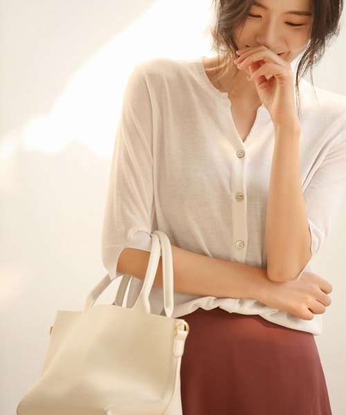 DRESS PLUS（ドレスプラス）の「【接触冷感】スキッパーネックサマーニットカーディガン（カーディガン/ボレロ・レディース・ブラック/チャコールグレー/ブルー/ホワイト/グリーン/ラベンダー/ベージュ/ネイビー/パープル・M/L）」の11枚目の写真