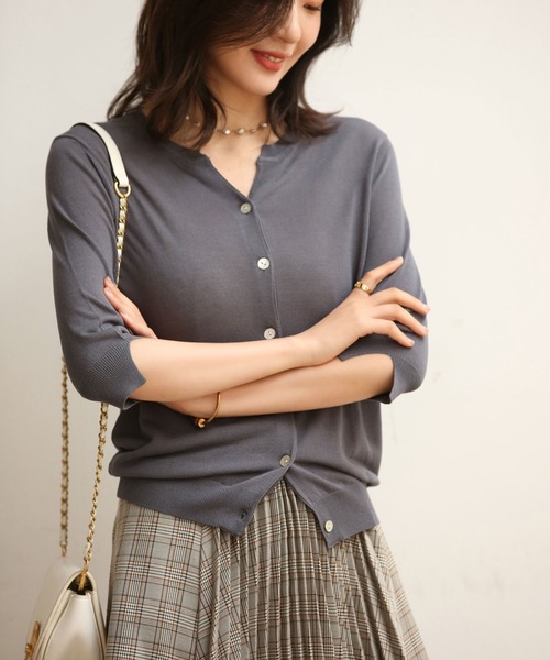 DRESS PLUS（ドレスプラス）の「【接触冷感】スキッパーネックサマーニットカーディガン（カーディガン/ボレロ・レディース・ブラック/チャコールグレー/ブルー/ホワイト/グリーン/ラベンダー/ベージュ/ネイビー/パープル・M/L）」の20枚目の写真