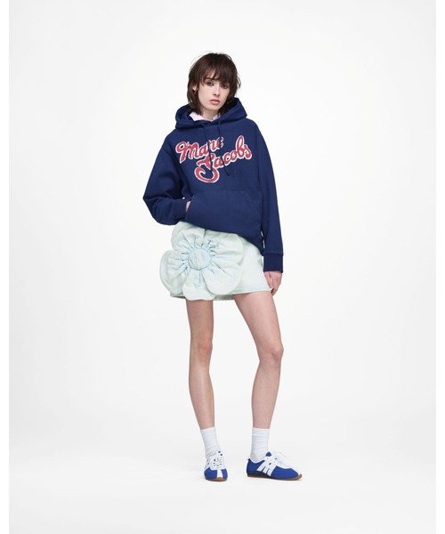 MARC JACOBS(マークジェイコブス)の「【NEW】MARC LOGO HOODIE/マーク ロゴ フーディー(パーカー・レディース・ネイビー・M/S/XS)」の3枚目の写真