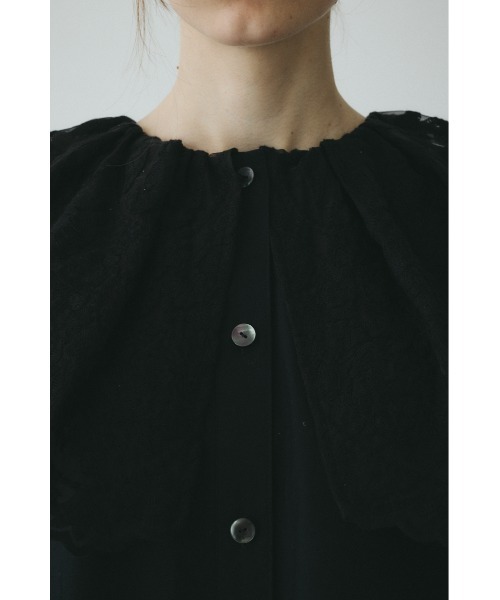 HeRIN.CYE（ヘリンドットサイ）の「Lace cape blouse / レースブラウス（シャツ/ブラウス・レディース・ホワイト/ブラック・FREE）」の8枚目の写真