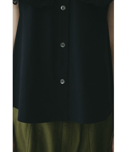 HeRIN.CYE（ヘリンドットサイ）の「Lace cape blouse / レースブラウス（シャツ/ブラウス・レディース・ホワイト/ブラック・FREE）」の5枚目の写真