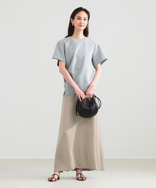Demi-Luxe BEAMS（デミルクス ビームス）の「ブークレ アシンメトリーヘム Tシャツ（Tシャツ/カットソー・レディース・グレー/ブラウン/ホワイト・ONE SIZE）」の9枚目の写真