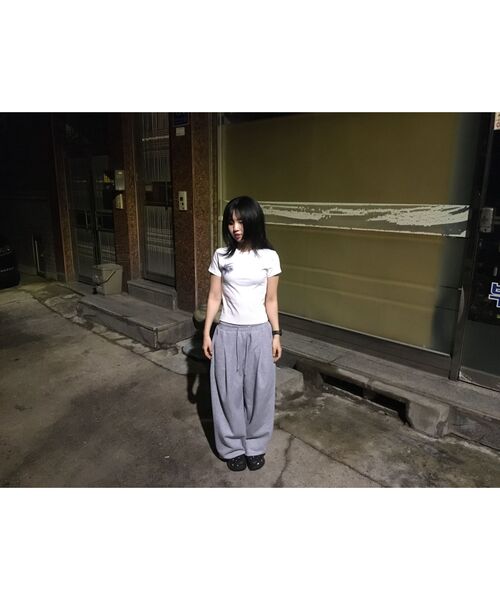 S'EST(エスイーエスティー)の「Shine Slim T-shirts White(Tシャツ/カットソー・レディース・ホワイト・FREE/SMALL)」の5枚目の写真