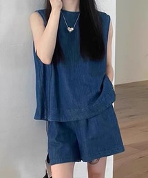 ノースリーブトップスショートパンツセットアップ