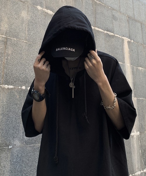 KELVIN(ケルヴァン)の「Minimal Short Sleeve Hoodie ミニマルショートスリーブフーディー(その他トップス・メンズ・ホワイト/ブラック・LARGE/MEDIUM)」の8枚目の写真