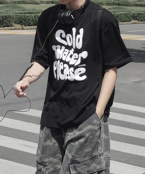 URBANAGE(アーバンエイジ)の「コールドウォータープリーズ オーバー半袖_ブラック(Tシャツ/カットソー・レディース・その他・MEDIUM/LARGE)」の17枚目の写真