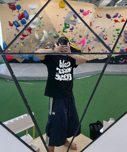 URBANAGE(アーバンエイジ)の「コールドウォータープリーズ オーバー半袖_ブラック(Tシャツ/カットソー・レディース・その他・MEDIUM/LARGE)」の16枚目の写真