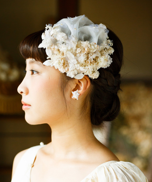 チュールと小花のクリップ