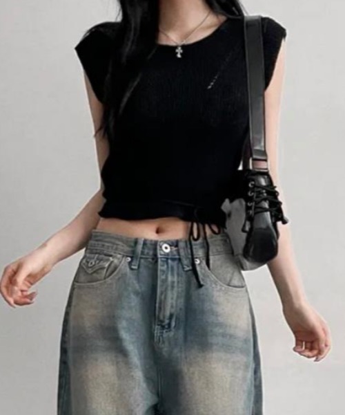 semplice(センプリチェ)の「Tシャツ【韓国ファッション】(Tシャツ/カットソー・レディース・ホワイト/ブラック・F)」の12枚目の写真