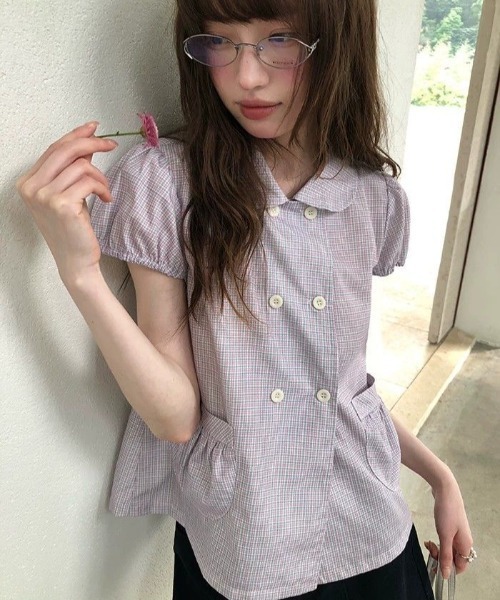 GEMEDA(ジェメダ)の「ダブルボタンチェックペプラムブラウス(シャツ/ブラウス・レディース・ピンク/ネイビー・M)」の8枚目の写真