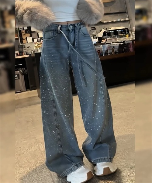 Dream garden(ドリームガーデン)の「キラキララインストーンデザイン デニムパンツ(デニムパンツ・レディース・ブラック/ブルー・XL/M/S/L)」の9枚目の写真