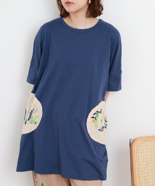 Emago(イマゴ)の「EMAGO ポケット刺繍チュニック 半端袖(チュニック・レディース・ネイビー/ホワイト・FREE)」の12枚目の写真
