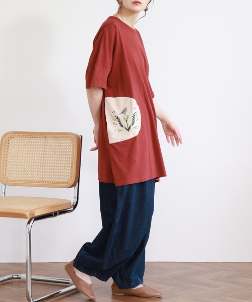 Emago(イマゴ)の「EMAGO ポケット刺繍チュニック 半端袖(チュニック・レディース・ネイビー/ホワイト・FREE)」の22枚目の写真