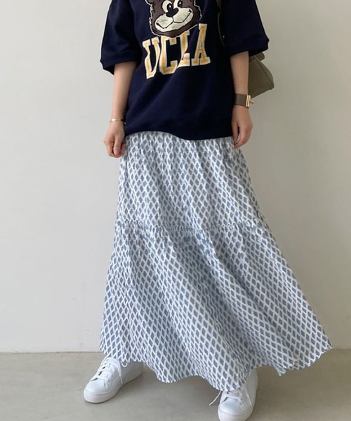 2ly2（トゥーリートゥー）の「総柄ティアードロングスカート フレアスカート ウエストゴム マキシ丈（スカート・レディース・グリーン/ホワイト・FREE）」の21枚目の写真