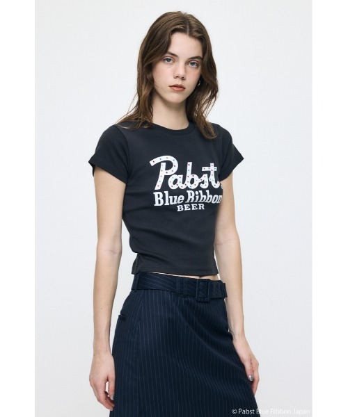 MOUSSY(マウジー)の「PABST CURSIVE LOGO Tシャツ(Tシャツ/カットソー・レディース・ブラック/レッド/ホワイト/ライトブルー・FREE)」の9枚目の写真