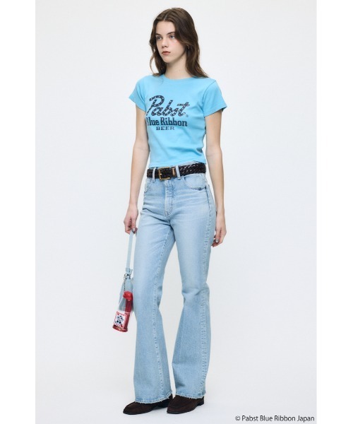 MOUSSY(マウジー)の「PABST CURSIVE LOGO Tシャツ(Tシャツ/カットソー・レディース・ブラック/レッド/ホワイト/ライトブルー・FREE)」の14枚目の写真