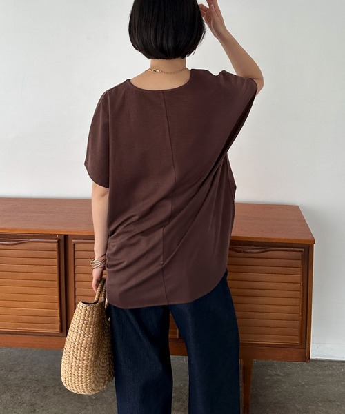 Doux archives（ドゥアルシーヴ）の「とろみＶネックカットソートップス（Tシャツ/カットソー・レディース・ブラウン/チャコールグレー/モカ・FREE）」の21枚目の写真