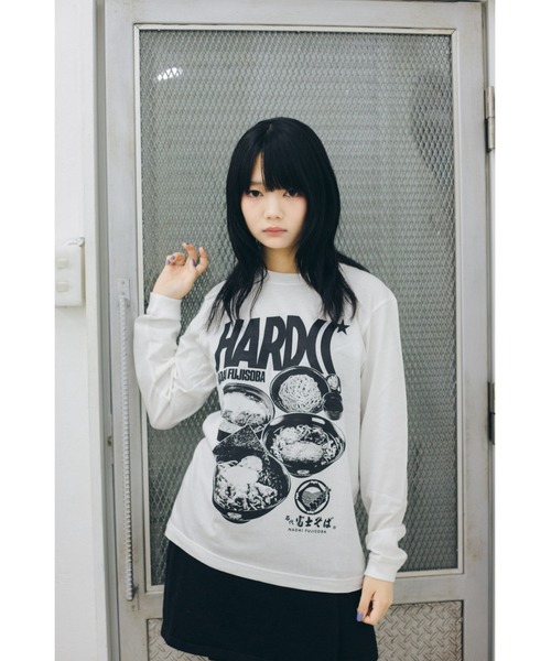 ハードコアチョコレート(ハードコアチョコレート)の「名代 富士そば ロングスリーブTシャツ(かえしホワイト)(Tシャツ/カットソー・メンズ・ホワイト・XX-LARGE/LARGE/X-LARGE)」の3枚目の写真