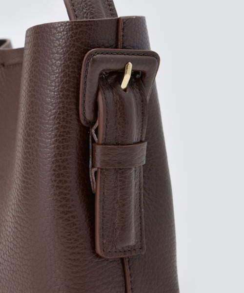 PELLICO(ペリーコ)の「ANELLI TURNLOCK MINI バッグ BROWN(ハンドバッグ・レディース・ブラウン・FREE)」の5枚目の写真