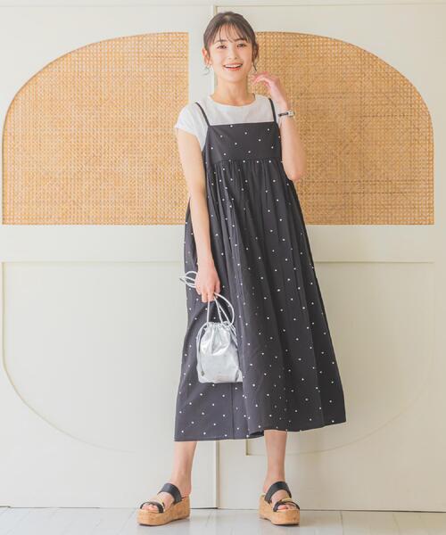ITS'DEMO(イッツデモ)の「スタッズ風ドロストポシェット(ショルダーバッグ・レディース・ブロンズ/シルバー/ブラック・00)」の5枚目の写真