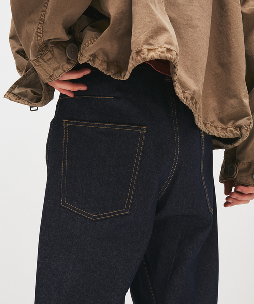 JOURNAL STANDARD(ジャーナルスタンダード)の「3D NARROW ナロー キャノン ヘム カット デニム(デニムパンツ・メンズ・ブラック系その他/ネイビー・SMALL/LARGE/MEDIUM)」の19枚目の写真
