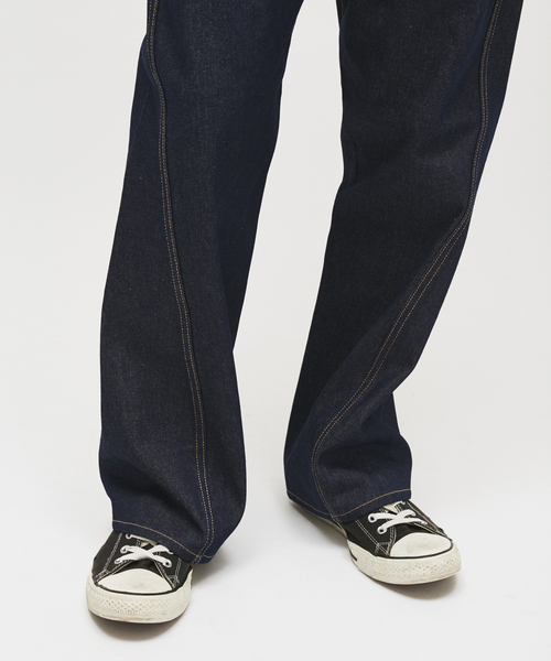 JOURNAL STANDARD(ジャーナルスタンダード)の「3D NARROW ナロー キャノン ヘム カット デニム(デニムパンツ・メンズ・ブラック系その他/ネイビー・SMALL/LARGE/MEDIUM)」の20枚目の写真