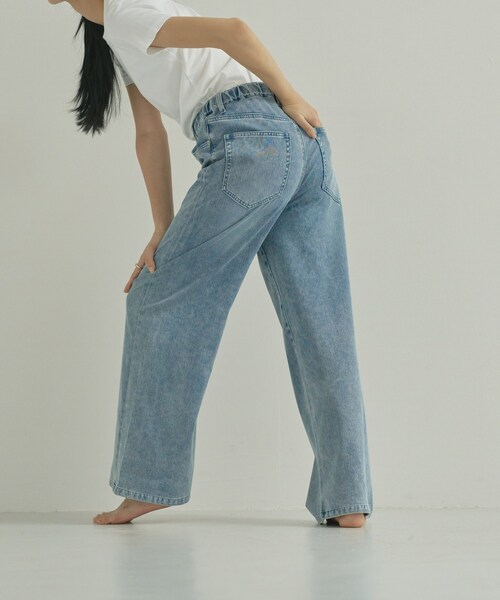 cloenc(クロエンス)の「【8サイズ展開/トールサイズ】DeniMoove ライトデニム イージーパンツ 360°ストレッチ(デニムパンツ・レディース・ブルー/ネイビー・00/01/02/03/90/91/92/93)」の3枚目の写真