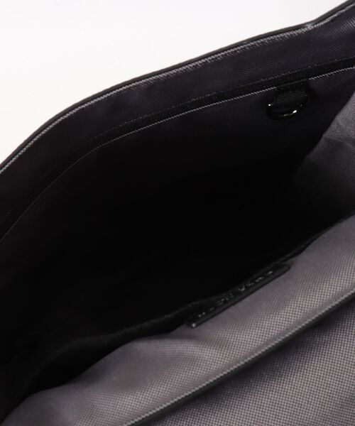 COLE HAAN（コールハーン）の「ベルモント スリム バックパック mens.（ビジネスバッグ・メンズ・ブラック・OSFA）」の9枚目の写真