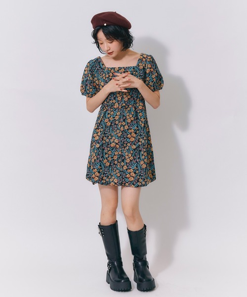 REDYAZEL（レディアゼル）の「メタルチャームベレー（その他小物・レディース・ブラウン/ブラック/オフホワイト・FREE）」の8枚目の写真