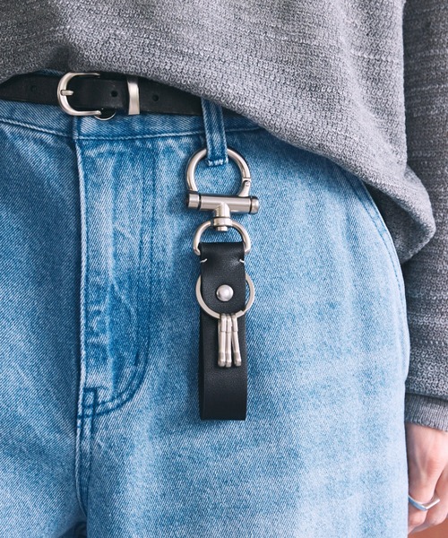 LUENNA(ルエナ)の「【LUENNA】Genuine Leather Minimal Key Holder / レザーミニマルキーホルダー(キーケース/キーアクセサリー・メンズ・ブラック・FREE)」の1枚目の写真