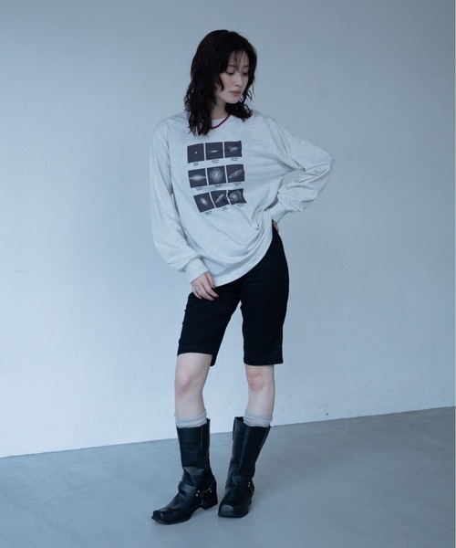 VACANCY(ヴァカンシー)の「グラビティコラージュBIG ロンTee(Tシャツ/カットソー・レディース・チャコールグレー/ホワイト/グレー・FREE)」の21枚目の写真