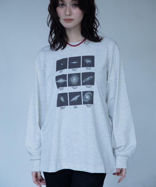 VACANCY(ヴァカンシー)の「グラビティコラージュBIG ロンTee(Tシャツ/カットソー・レディース・チャコールグレー/ホワイト/グレー・FREE)」の15枚目の写真