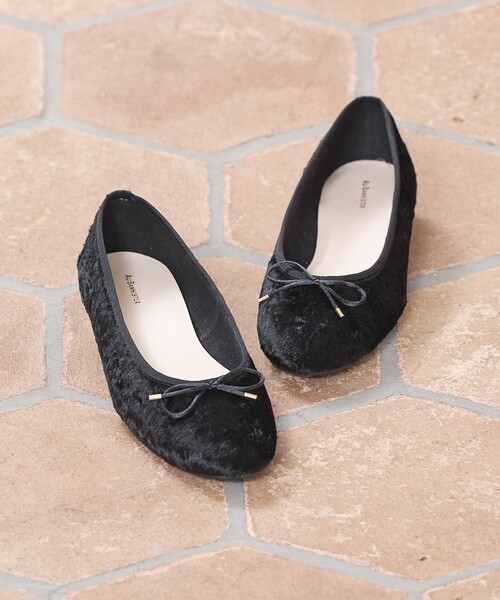 Au BANNISTER(オゥバニスター)の「【made in JAPAN】バレエシューズ(バレエシューズ・レディース・シルバー/ブラック/ブラック系その他3/グレイッシュベージュ・38/37/36/35/40/39)」の3枚目の写真