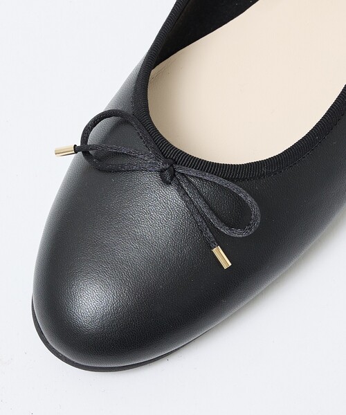 Au BANNISTER(オゥバニスター)の「【made in JAPAN】バレエシューズ(バレエシューズ・レディース・シルバー/ブラック/ブラック系その他3/グレイッシュベージュ・38/37/36/35/40/39)」の16枚目の写真