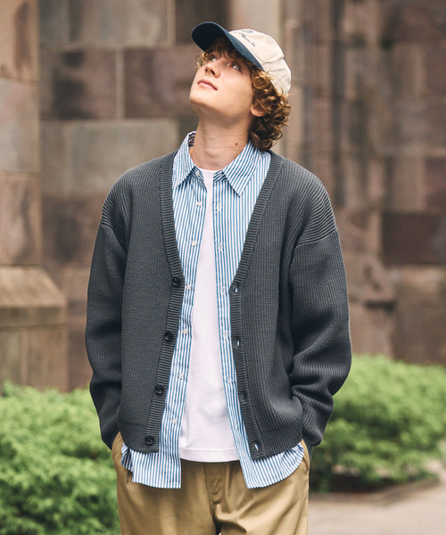 HECT（ヘクト）の「【HECT】Bulky Knit Relax Fit V-Neck Cardigan / バルキーニット リラックスフィット Vネックカーディガン＜帯電防止・ウォッシャブル・アンチピリング＞（カーディガン/ボレロ・メンズ・ライトグレー/ダークブラウン/キャメル/ネイビー/ブラック/チャコール・S/M/L）」の10枚目の写真