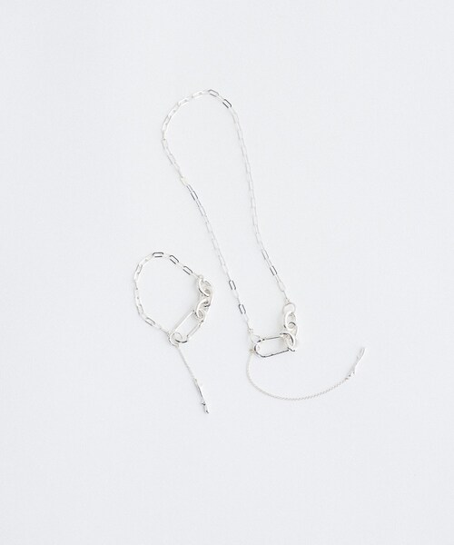 Soierie(ソワリー)の「soierie|Raw edge clip bracelet(ブレスレット・レディース・シルバー・00)」の3枚目の写真