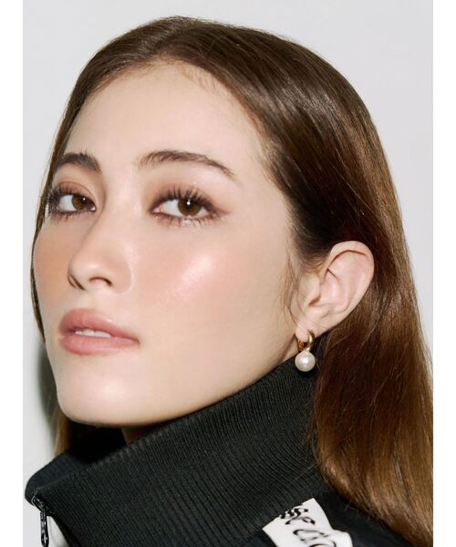 EVRIS（エヴリス）の「PEARL HOOP ピアス（ピアス（両耳用）・レディース・シルバー/ゴールド・FREE）」の3枚目の写真