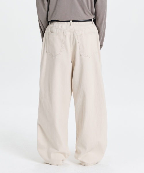 KICHUL（キチョル）の「COTTON CANDY NEW BAGGY DENIM PANTS (IVORY)（デニムパンツ・メンズ・その他・SMALL/MEDIUM/X-SMALL）」の2枚目の写真