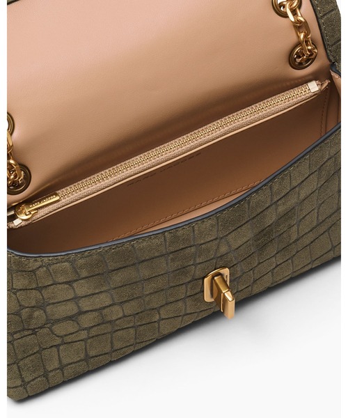 MARC JACOBS（マークジェイコブス）の「THE CROC DUAL CHAIN MINI BAG/ザ クロコ デュアル チェーン ミニ バッグ（ショルダーバッグ・レディース・オリーブ・ONE SIZE）」の3枚目の写真