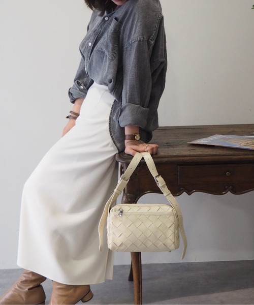 GUSCIO(グッシオ)の「【グッシオベーシック】幅広メッシュショルダーバッグ(ショルダーバッグ・レディース・シルバー/ブラック/アイボリー/ダークブラウン/グリーン・FREE)」の20枚目の写真