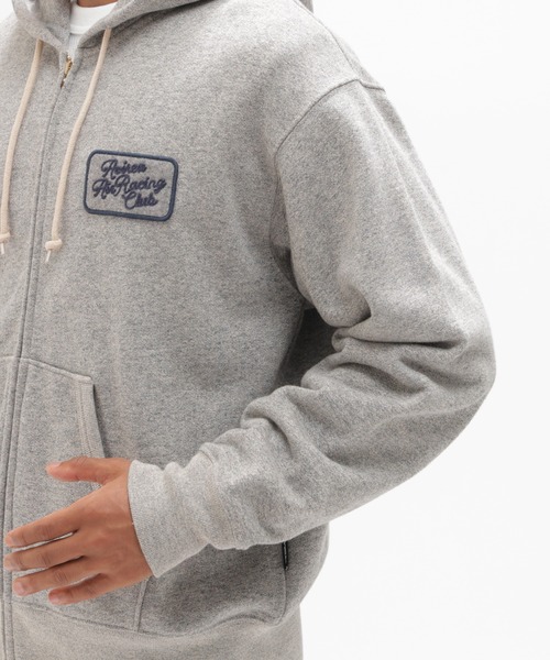 AVIREX（アヴィレックス）の「《A.A.R.C》CHENILLE EMB. CLASSIC ZIP HOODIE / シェニール クラシック ジップ フーディー / AVIREX / アヴィレックス（パーカー・メンズ・ネイビー/チャコール/グレー・LARGE/X-LARGE/XX-LARGE/MEDIUM）」の8枚目の写真