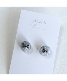 【popochi】ドライフラワー ピアス グレー レジン シンプル くすみ ニュアンス 大人可愛い リボン(MA)