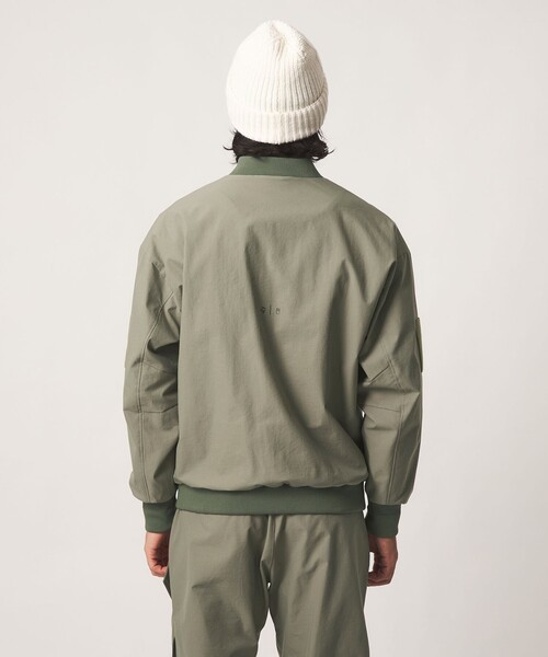 TaylorMade（テーラーメイド）の「【別注】＜TaylorMade×UNITED ARROWS＞フライト ジャケット（ブルゾン・メンズ・オフホワイト/ネイビー/オリーブ・XL/L/M）」の18枚目の写真