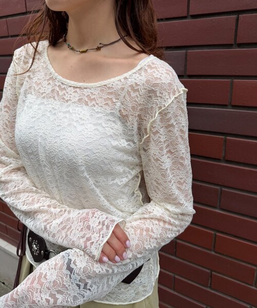 w closet（ダブルクローゼット）の「レースインナープルオーバー（Tシャツ/カットソー・レディース・ブラウン/ブルー/アイボリー・FREE）」の4枚目の写真