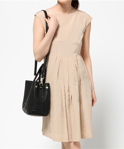 PLAIN CLOTHING（プレーンクロージング）の「【再入荷】フェイクレザートートバッグ【PLAIN CLOTHING】（ショルダーバッグ・レディース・ブラック/グレー/ベージュ・FREE）」の10枚目の写真