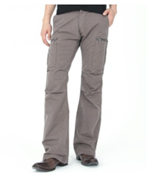 OURET（オーレット）の「WEATHER IN TUCK SIDE POCKET CARGO PANTS（その他パンツ・メンズ・ブラウン/カーキ・1/2）」の2枚目の写真